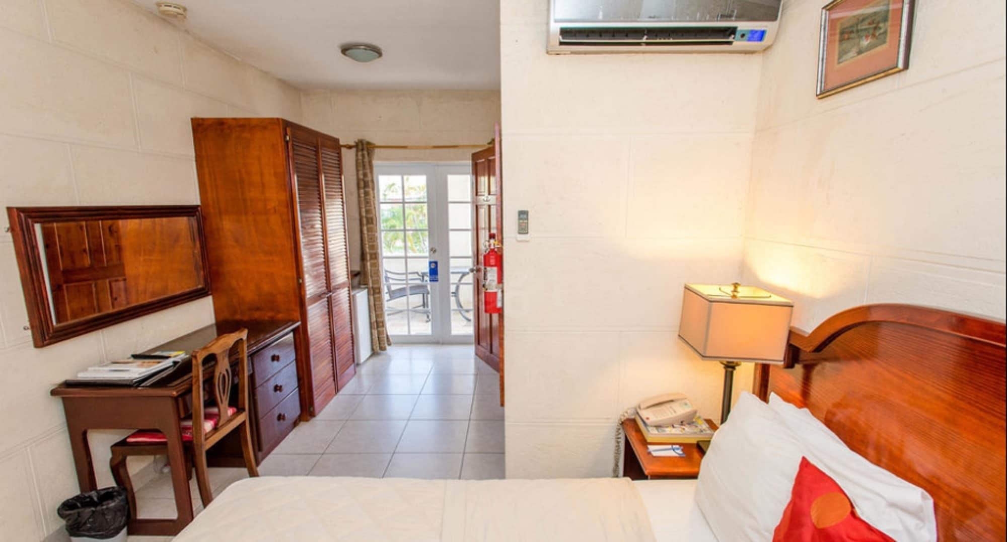 Ocean 15 Hotel Κράιστ Τσερτς Εξωτερικό φωτογραφία