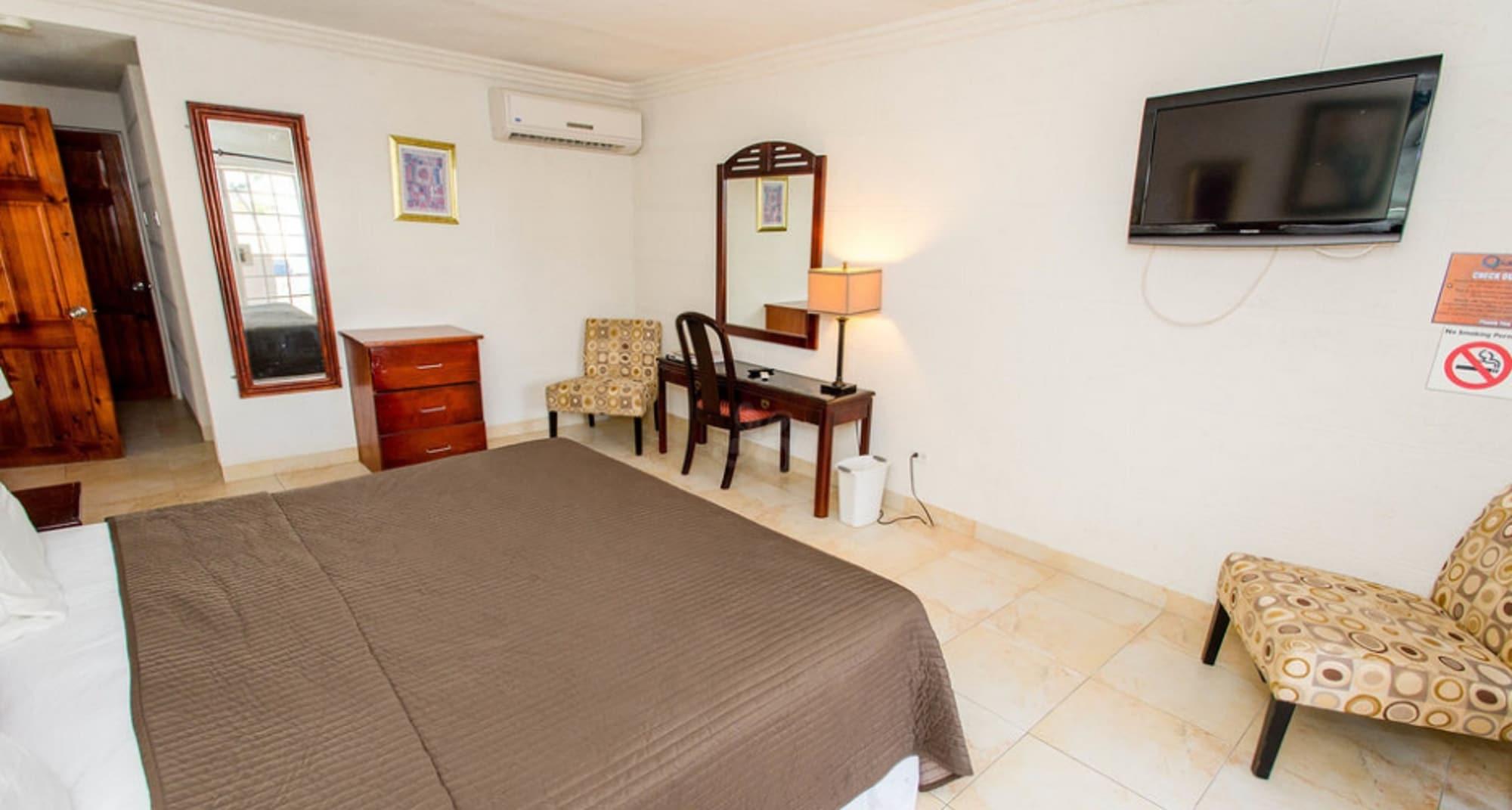 Ocean 15 Hotel Κράιστ Τσερτς Εξωτερικό φωτογραφία