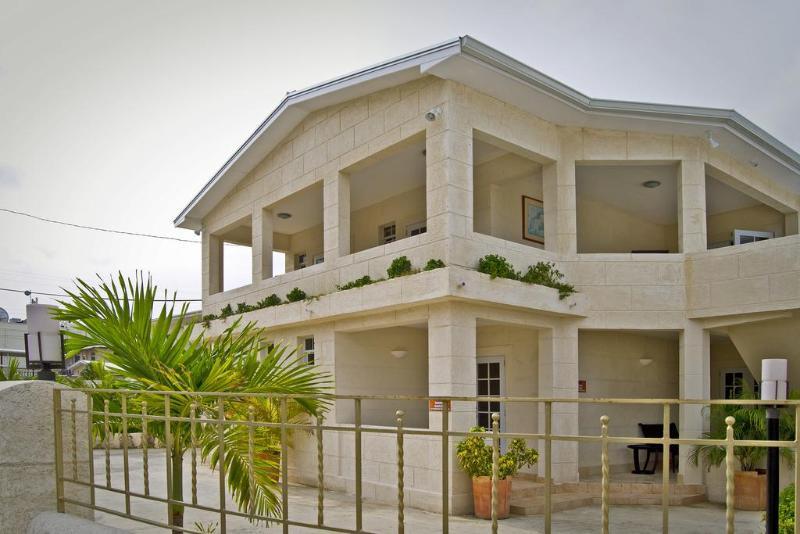 Ocean 15 Hotel Κράιστ Τσερτς Εξωτερικό φωτογραφία