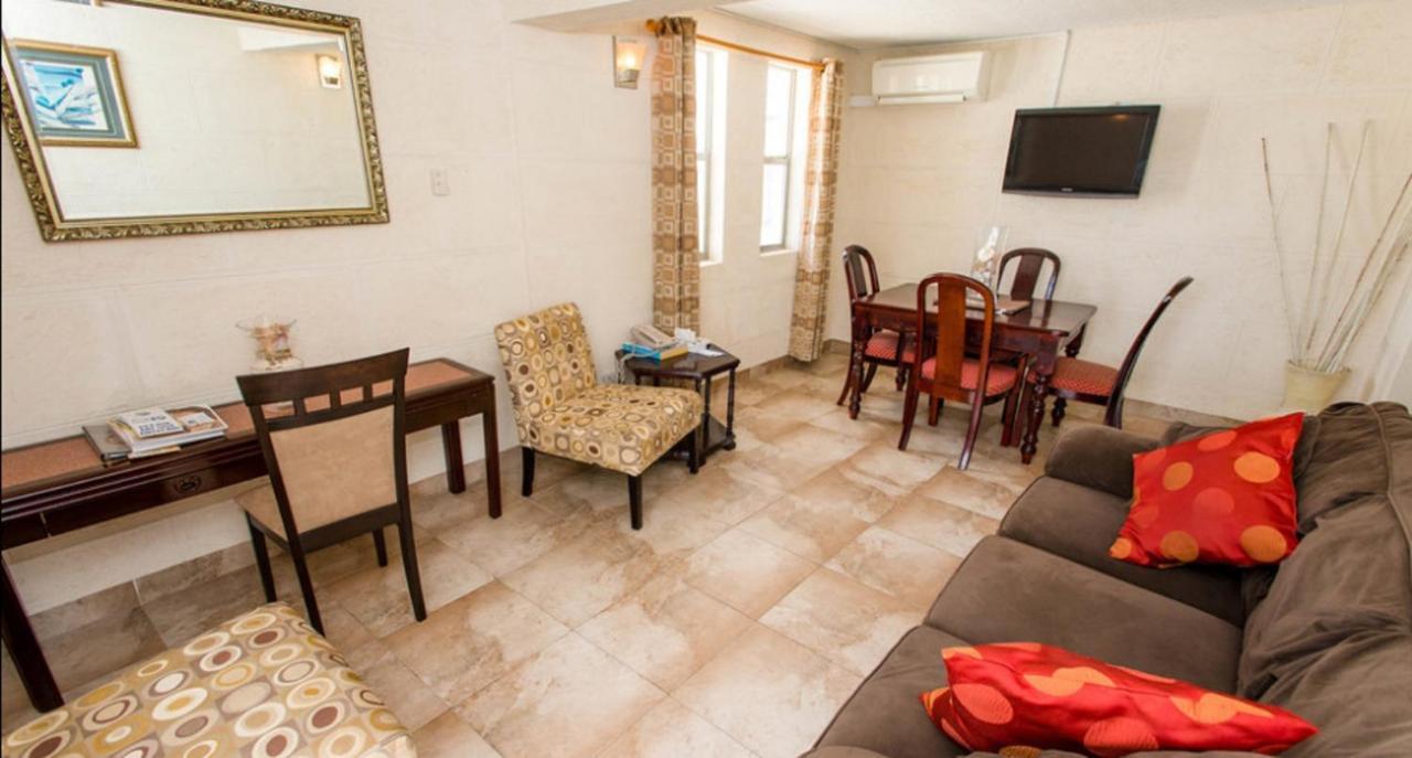 Ocean 15 Hotel Κράιστ Τσερτς Εξωτερικό φωτογραφία